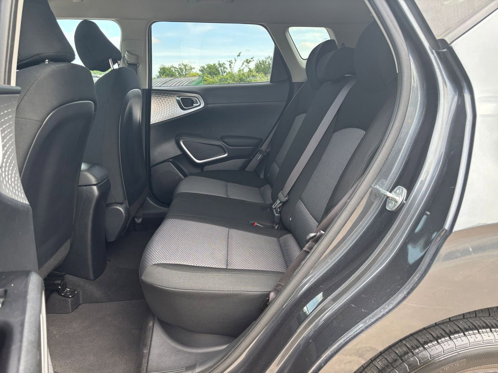 2023 Kia Soul LX 18
