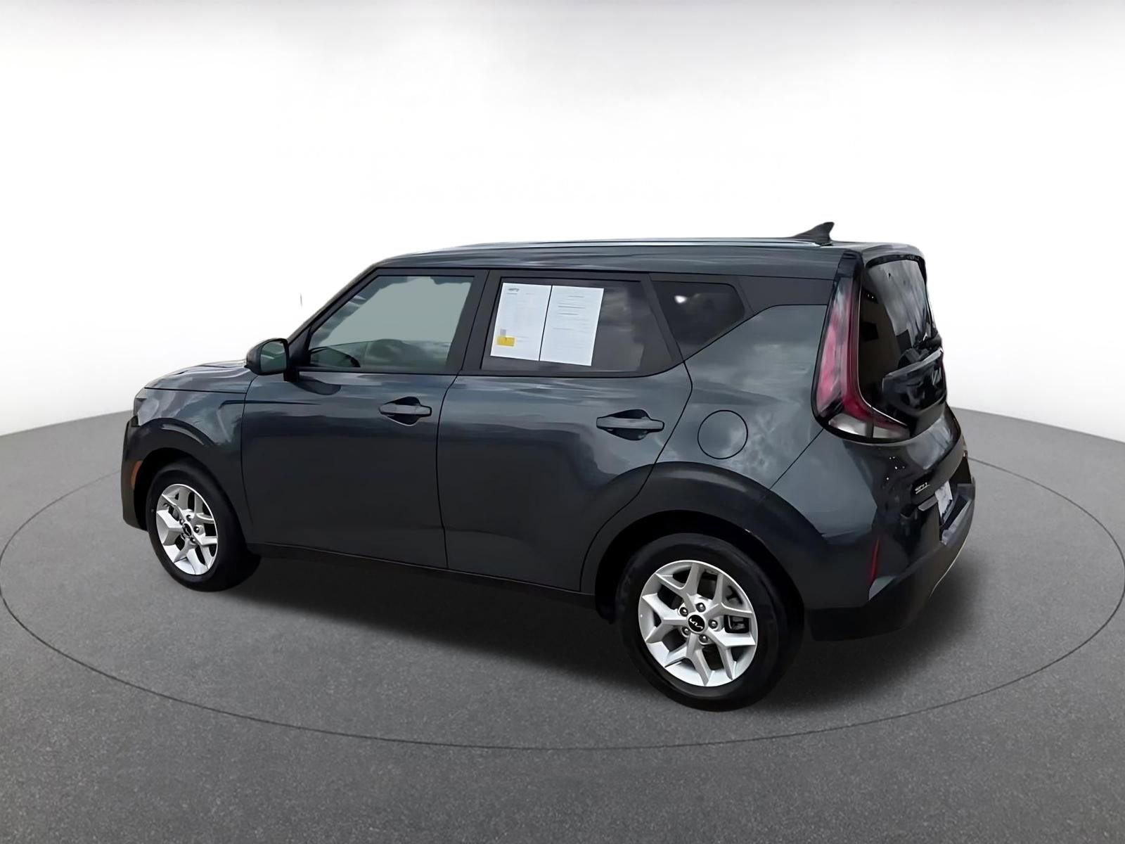 Thumbnail: 2025 Kia Soul - 10