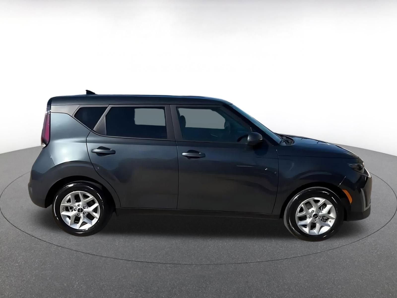 Thumbnail: 2025 Kia Soul - 16