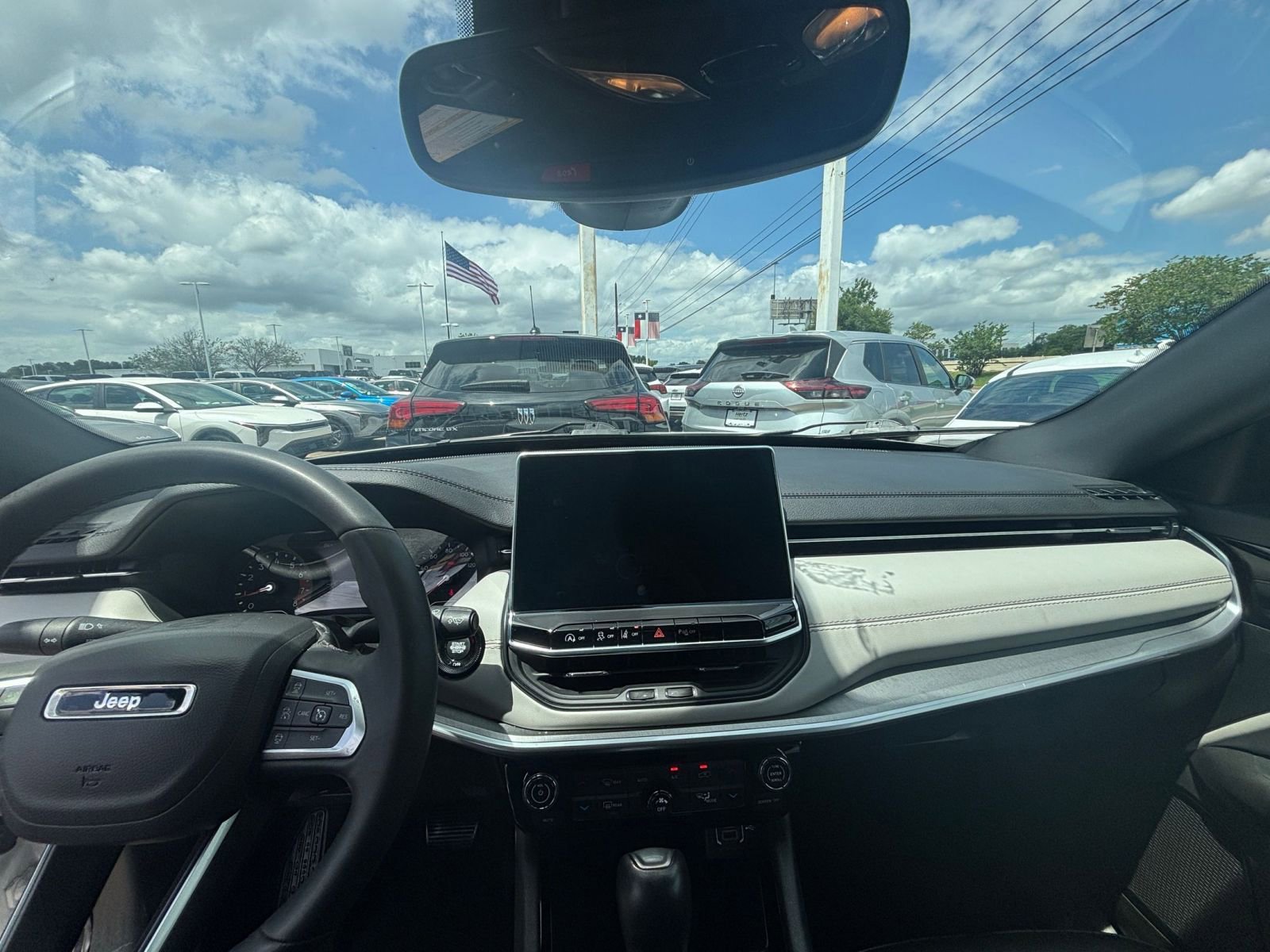 Thumbnail: 2025 Jeep Compass - 32