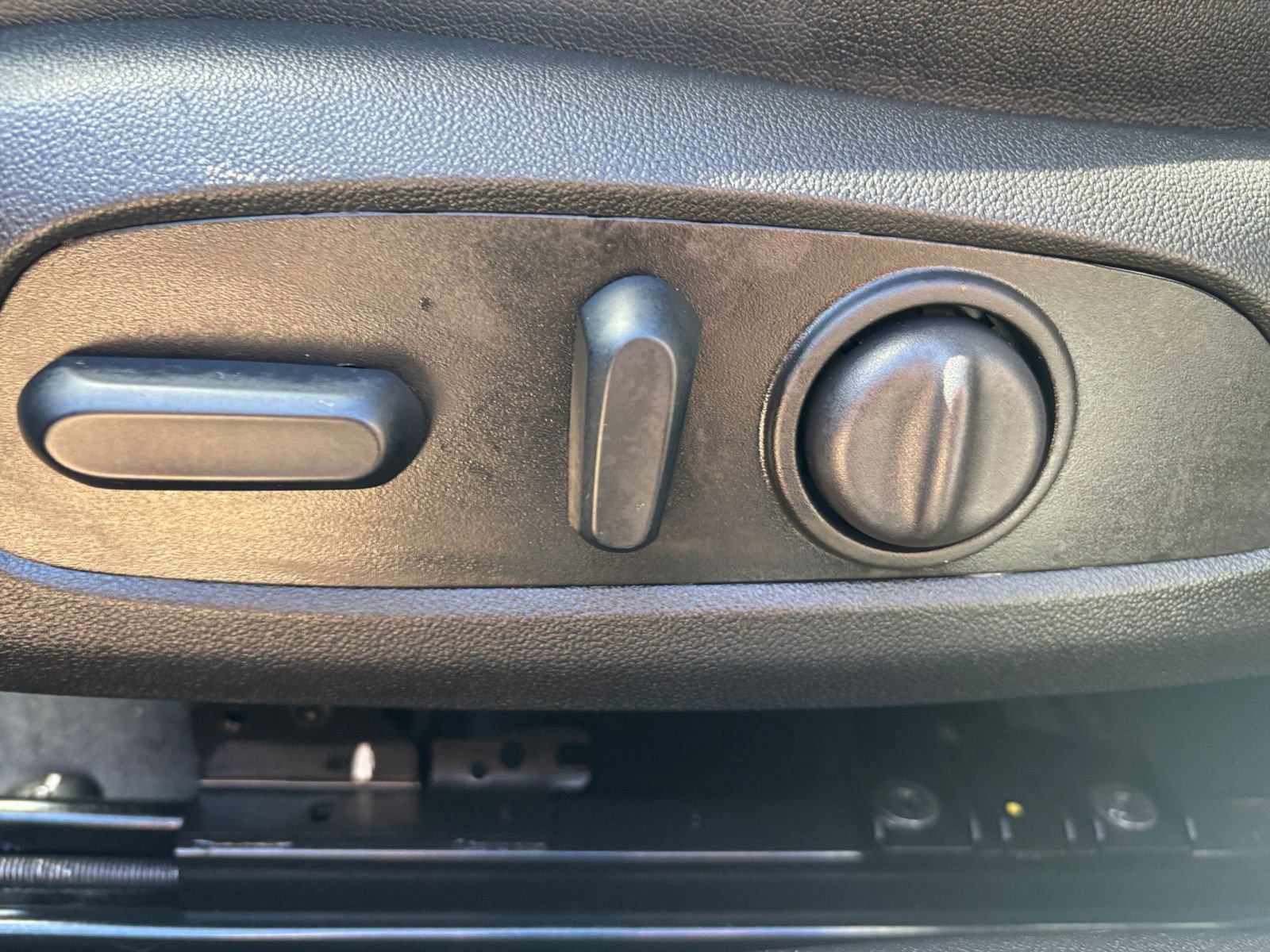 Thumbnail: 2024 Chevrolet Malibu - 23