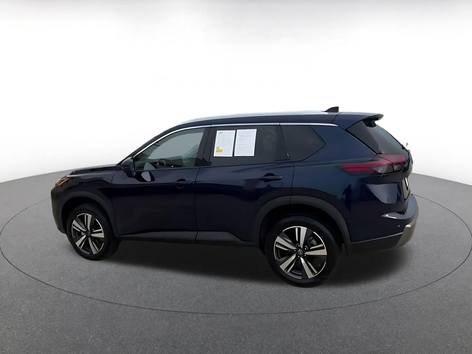 Thumbnail: 2026 Nissan Rogue - 10