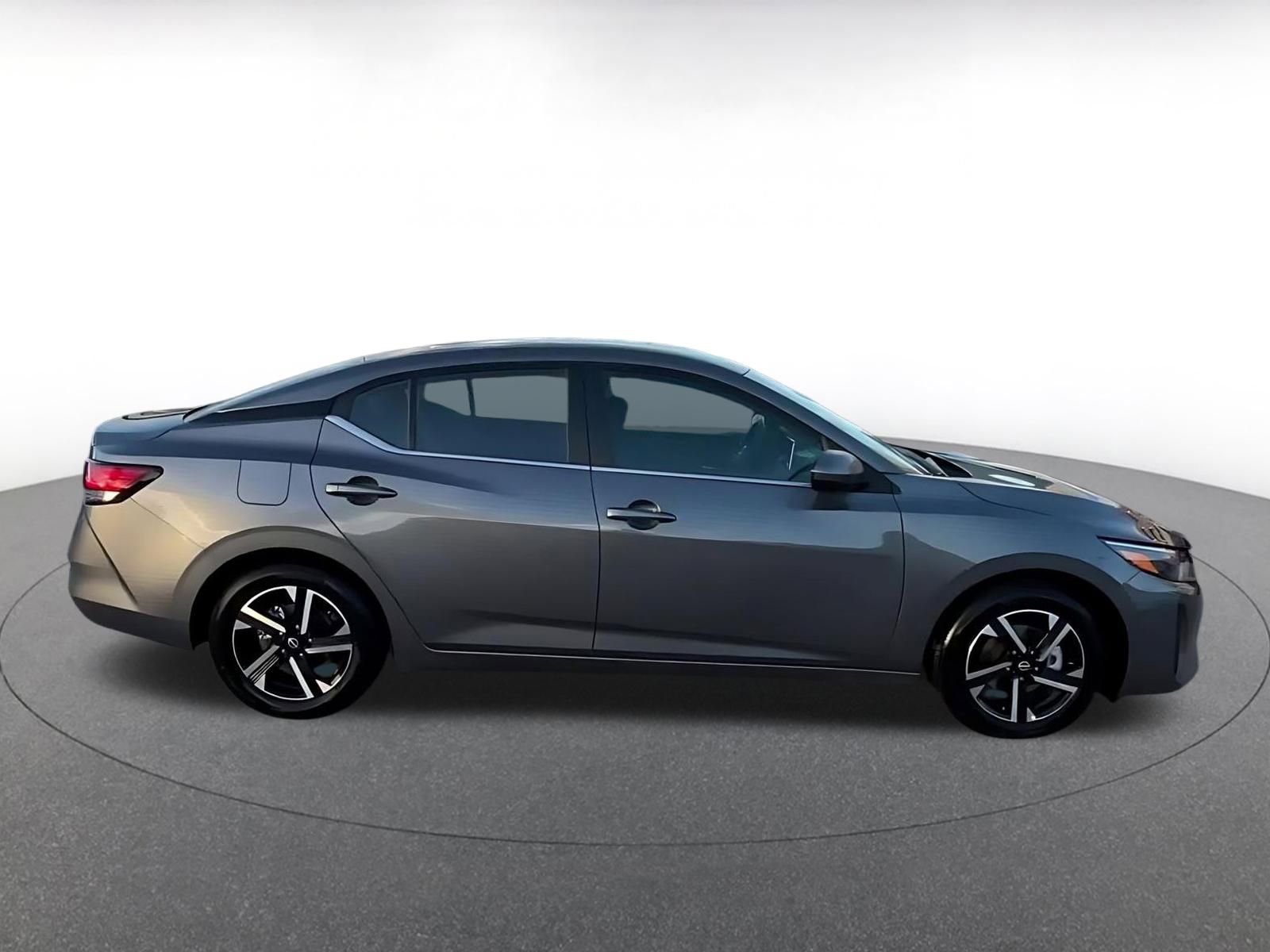 Thumbnail: 2025 Nissan Sentra - 16