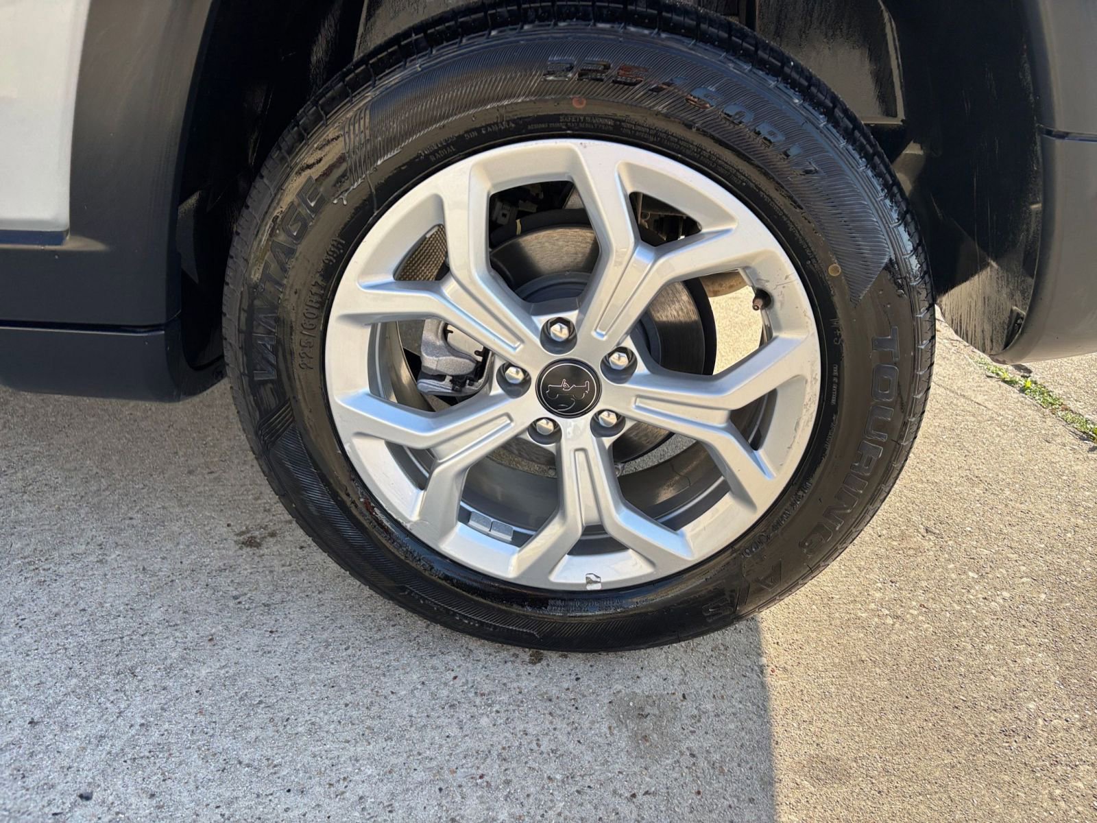 Thumbnail: 2025 Jeep Compass - 29