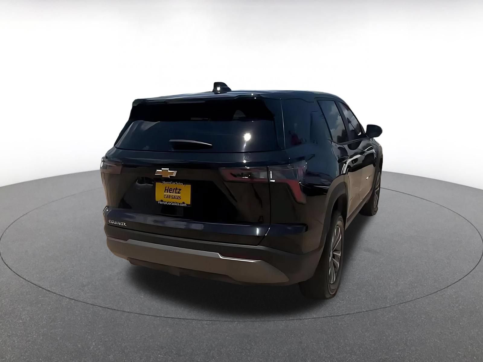Thumbnail: 2025 Chevrolet Equinox - 13