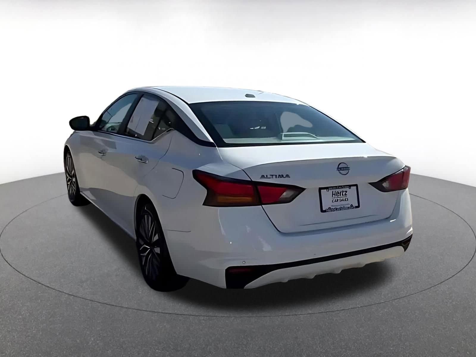 Thumbnail: 2025 Nissan Altima - 11