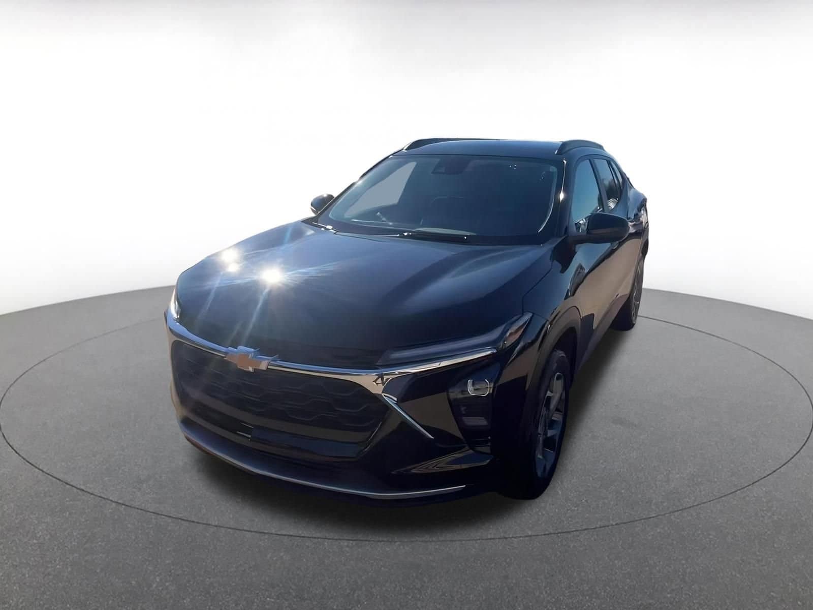 Thumbnail: 2025 Chevrolet Trax - 7