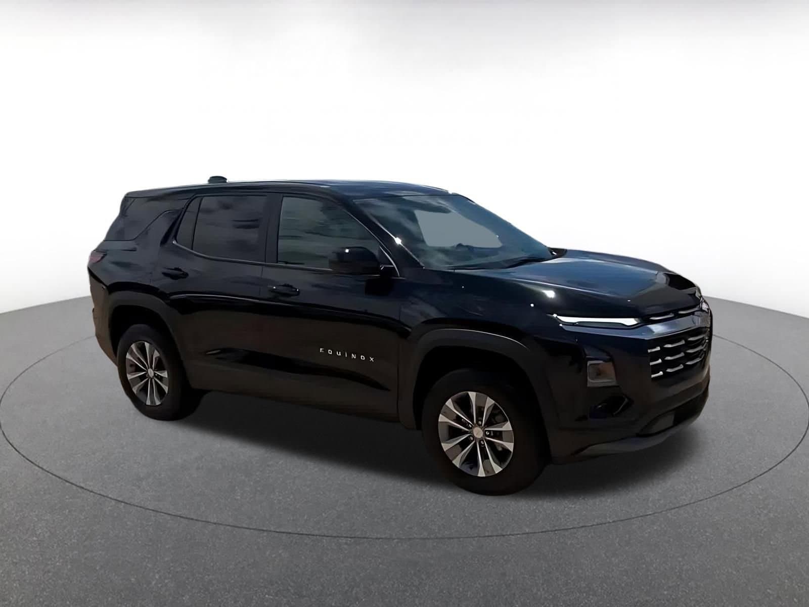 Thumbnail: 2025 Chevrolet Equinox - 2