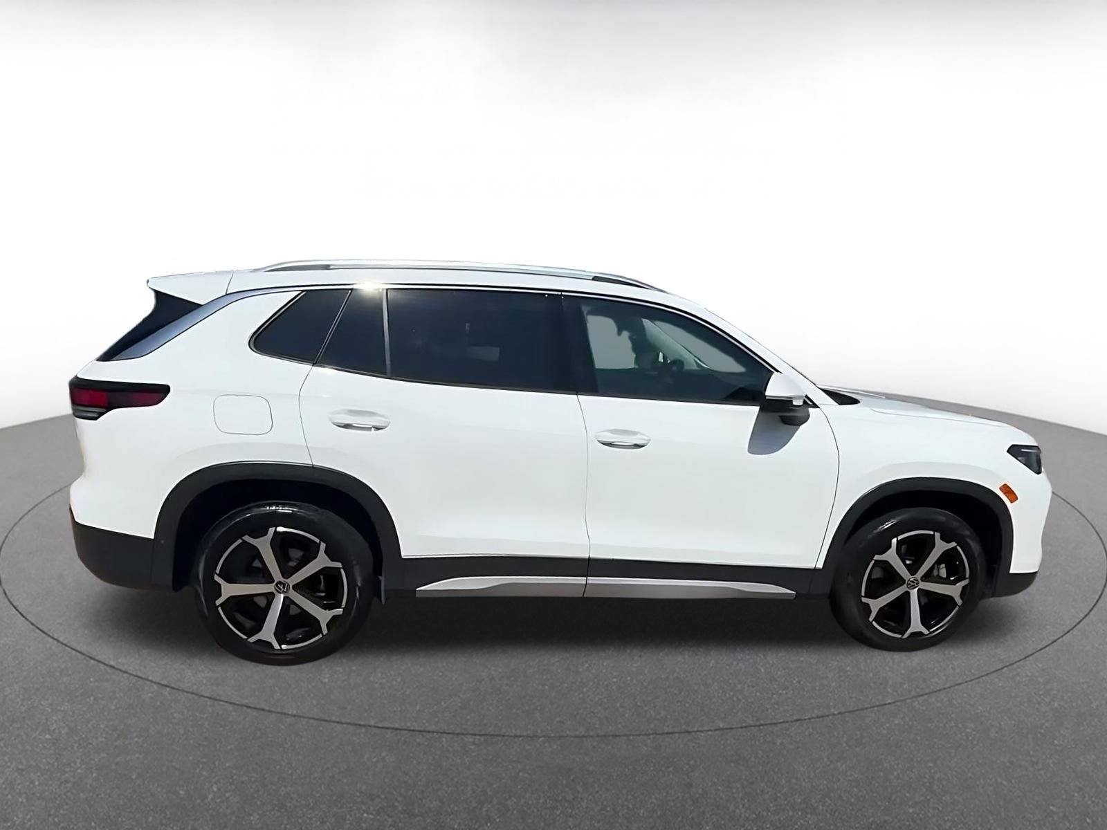 Thumbnail: 2026 Volkswagen Tiguan - 15