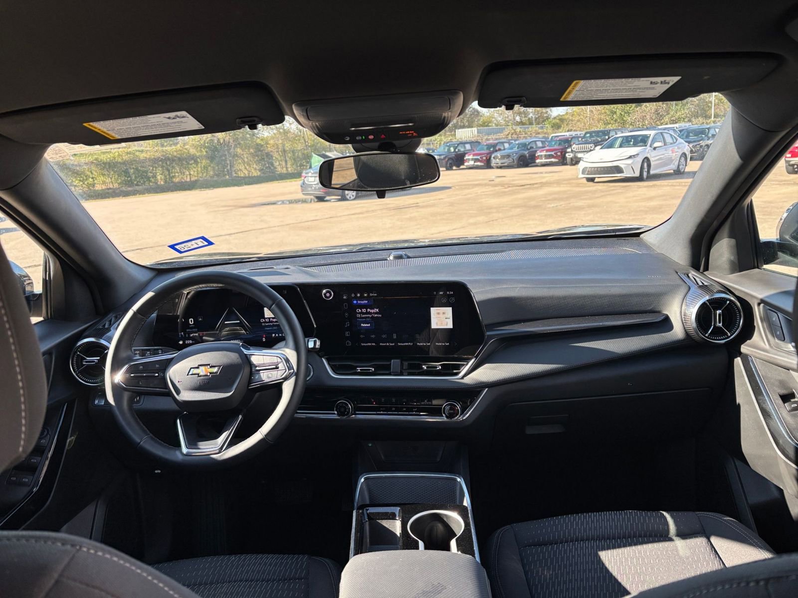 Thumbnail: 2025 Chevrolet Equinox - 32