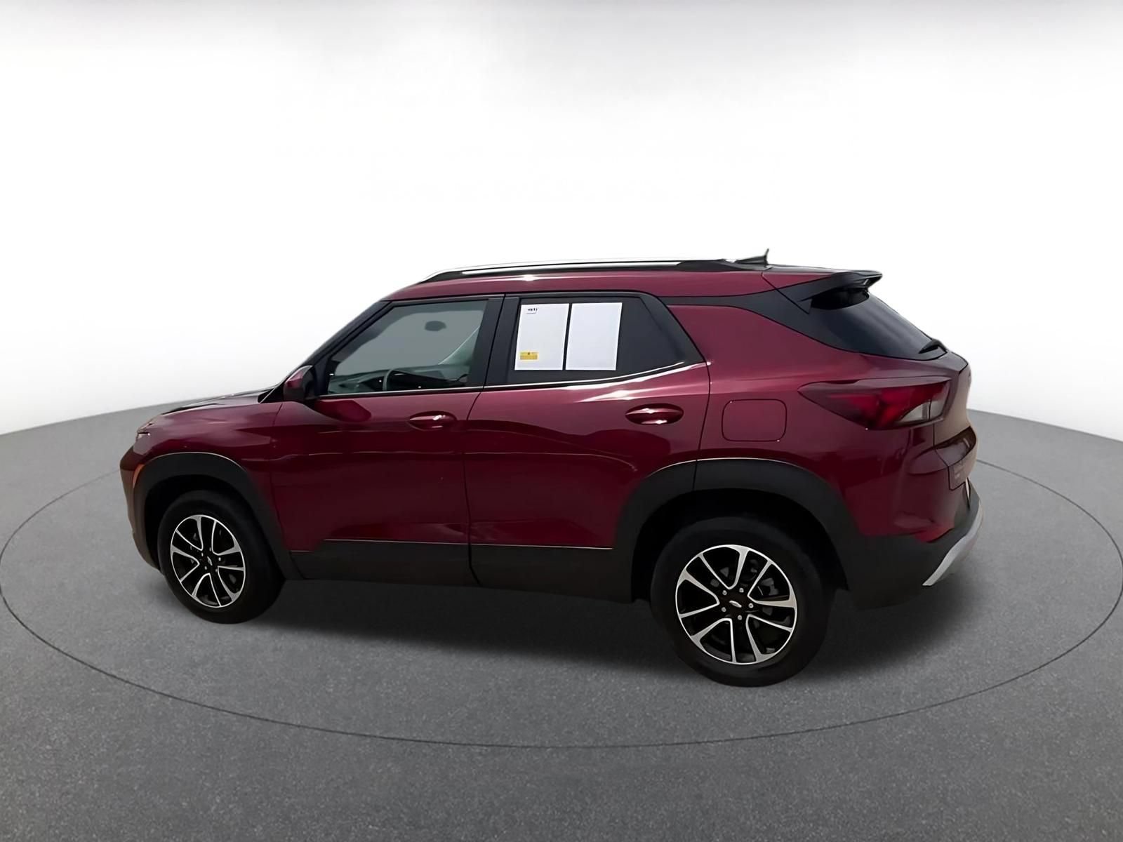 Thumbnail: 2025 Chevrolet TrailBlazer - 8