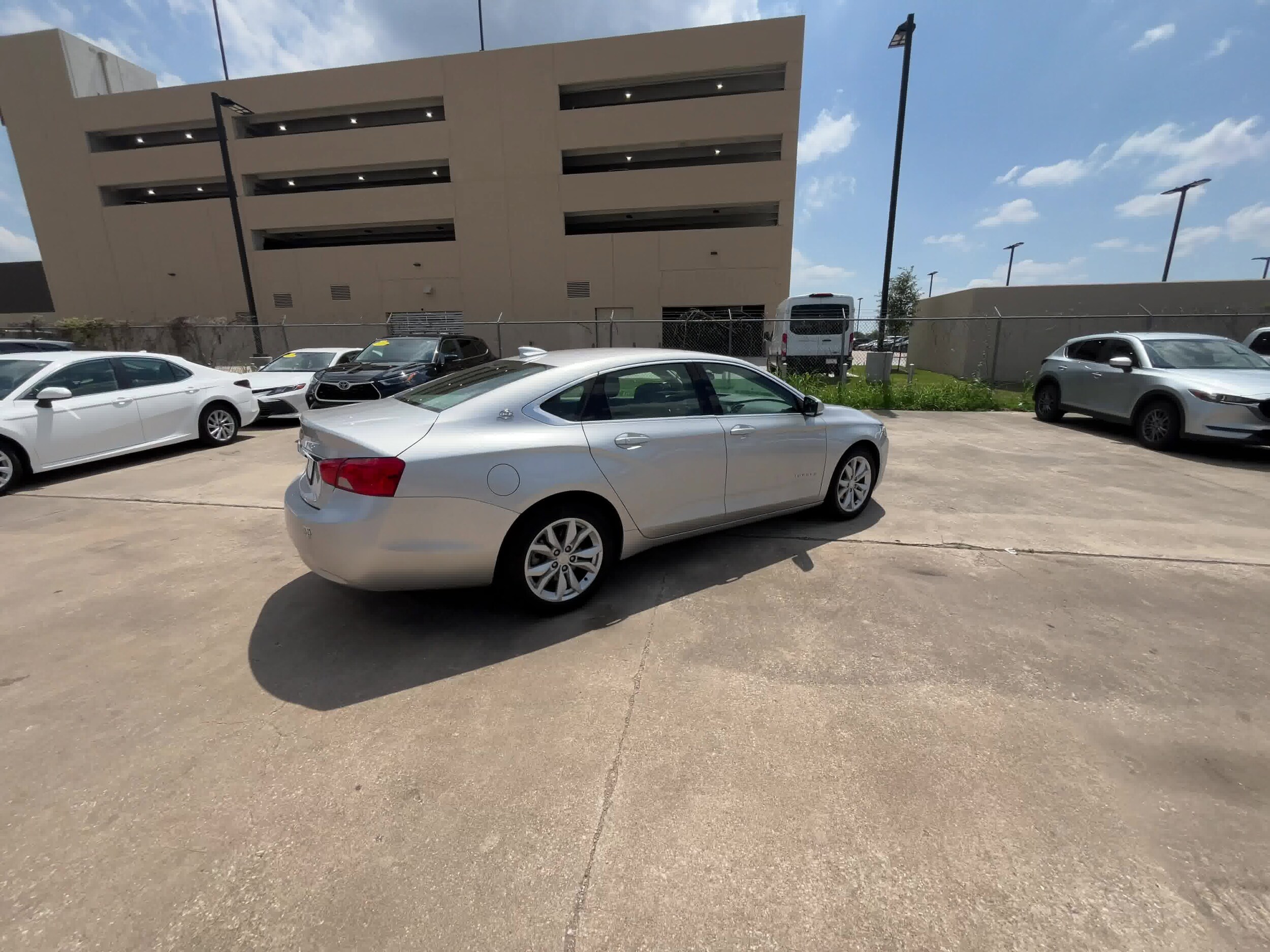 2019 Chevrolet Impala LT 12