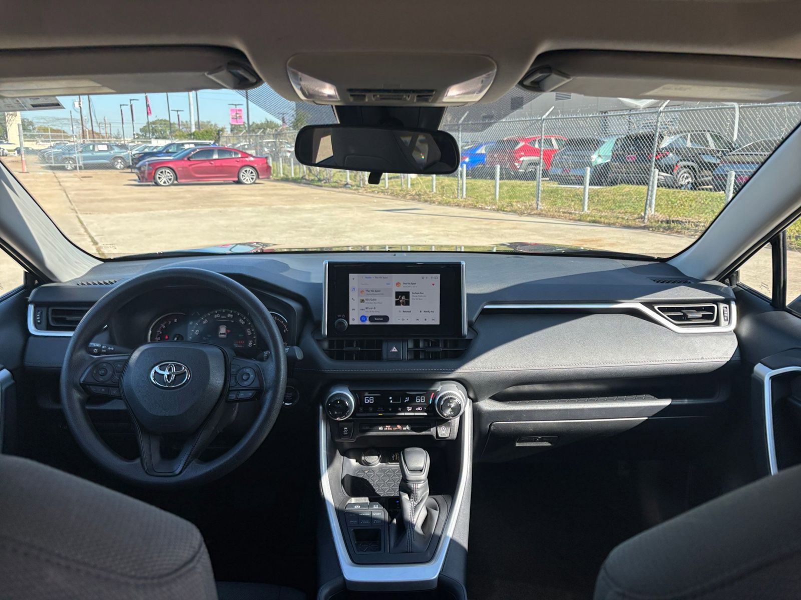 Thumbnail: 2025 Toyota RAV4 - 34