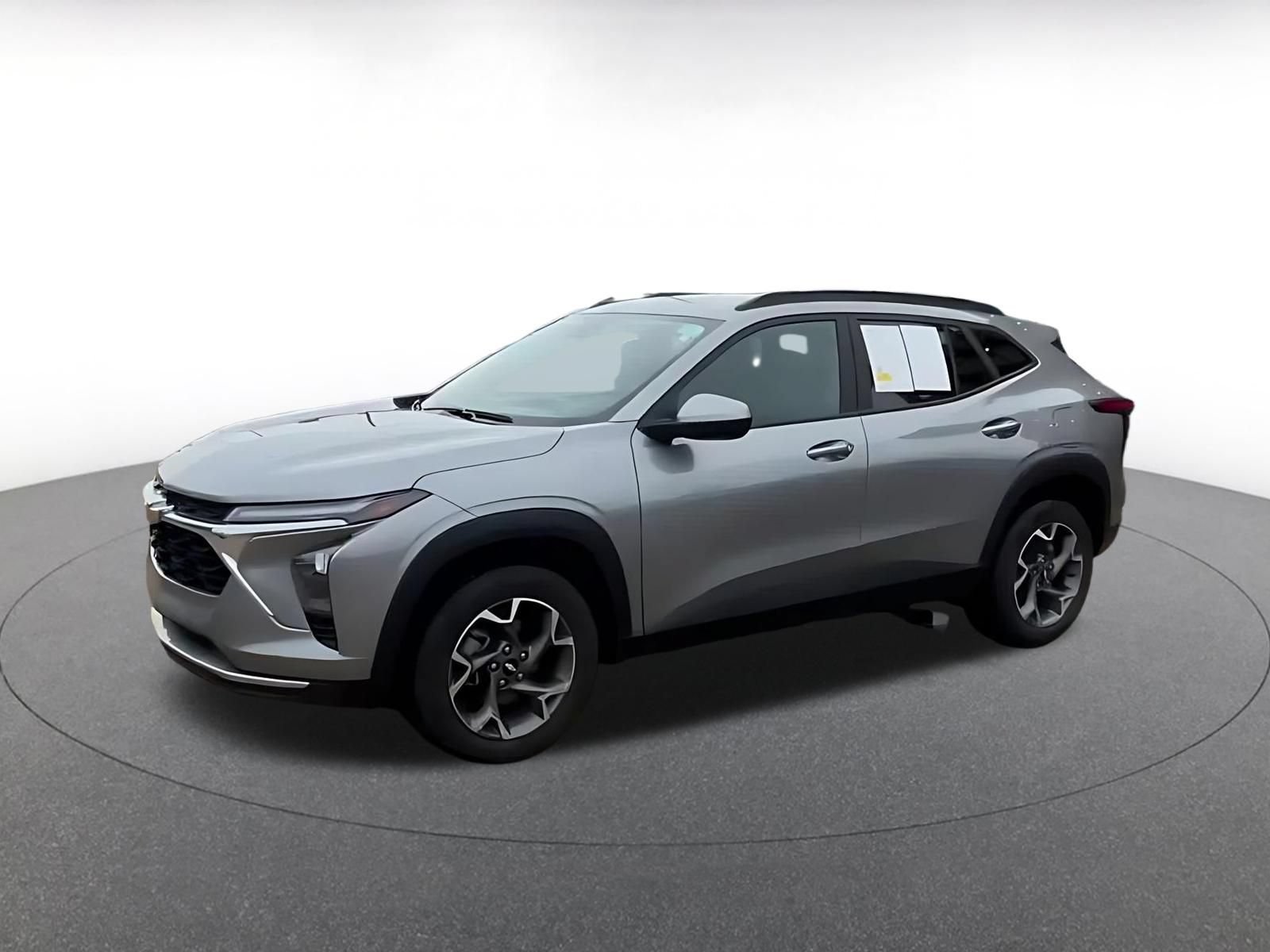 Thumbnail: 2025 Chevrolet Trax - 10