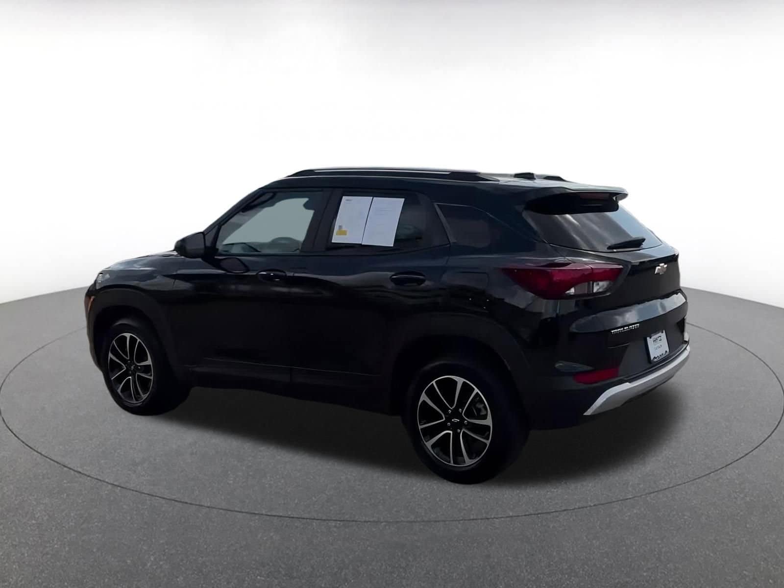 Thumbnail: 2025 Chevrolet TrailBlazer - 10