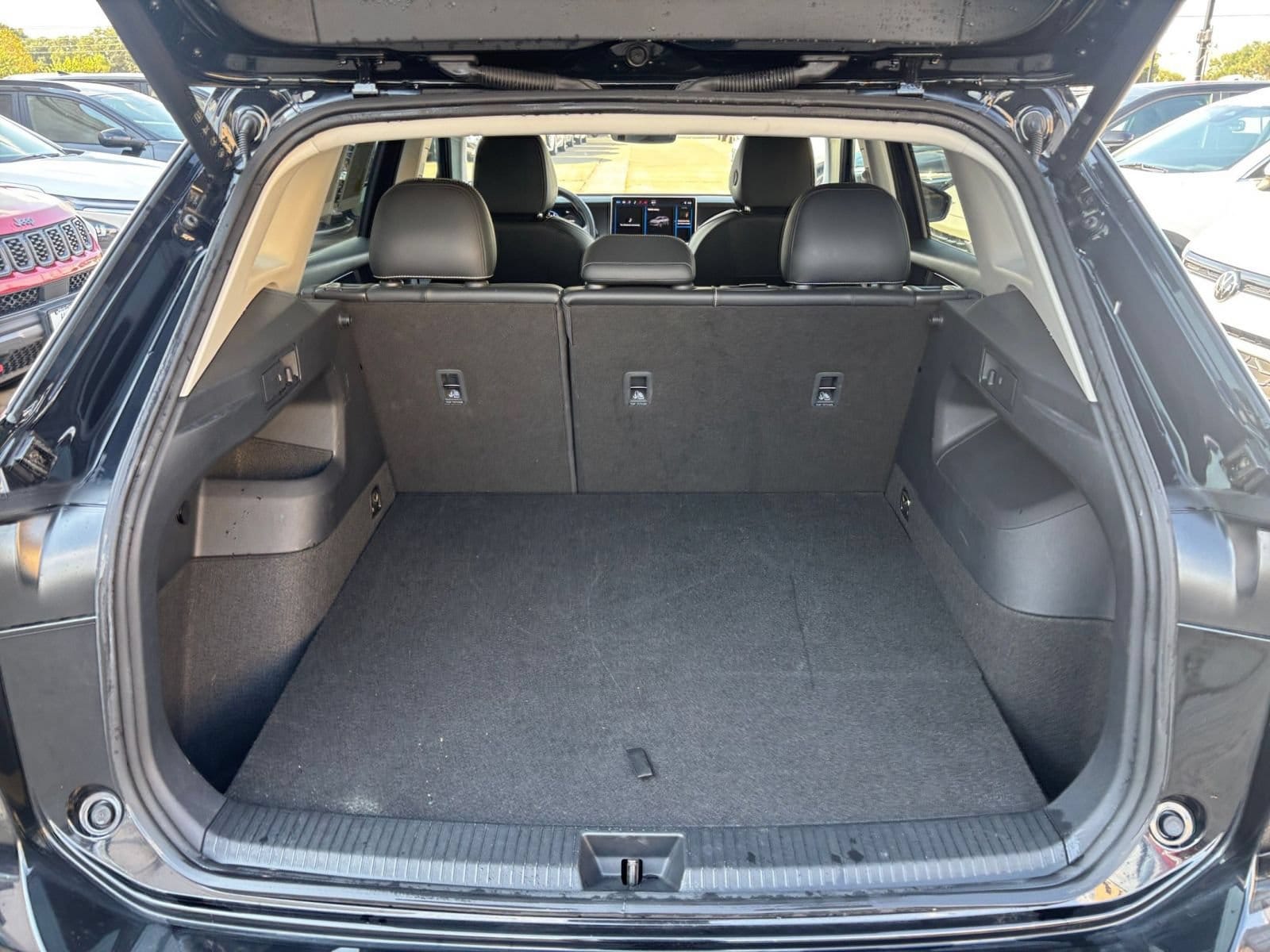 Thumbnail: 2026 Volkswagen Tiguan - 29