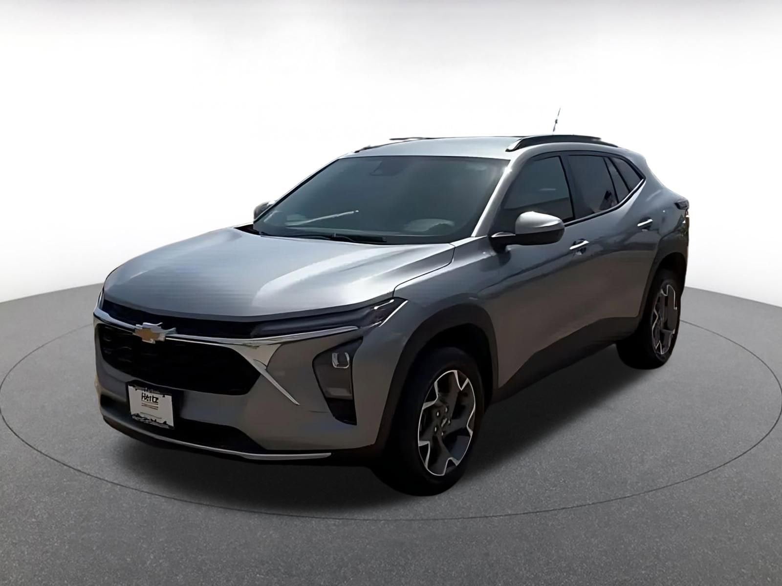 Thumbnail: 2025 Chevrolet Trax - 4