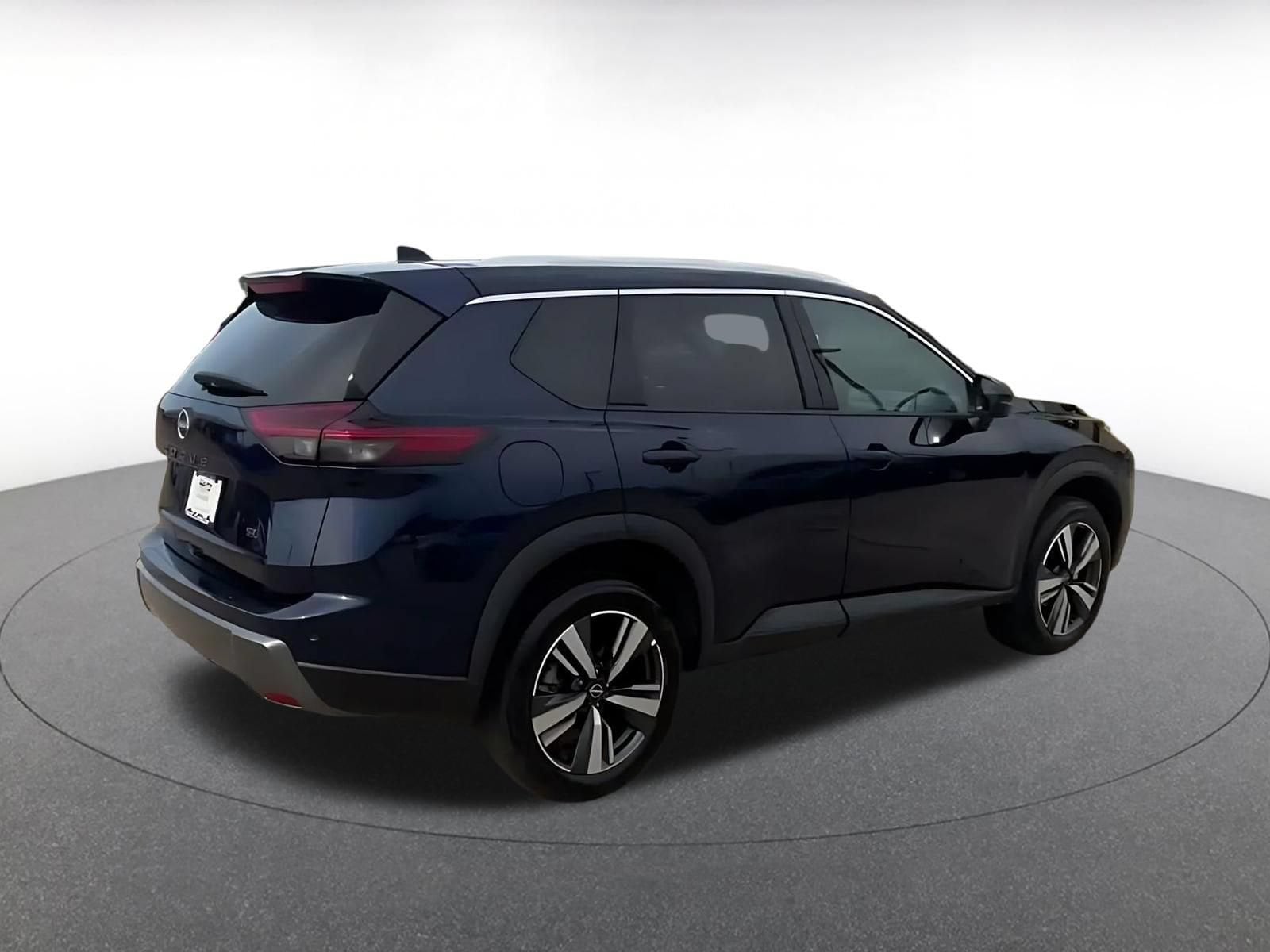 Thumbnail: 2026 Nissan Rogue - 14