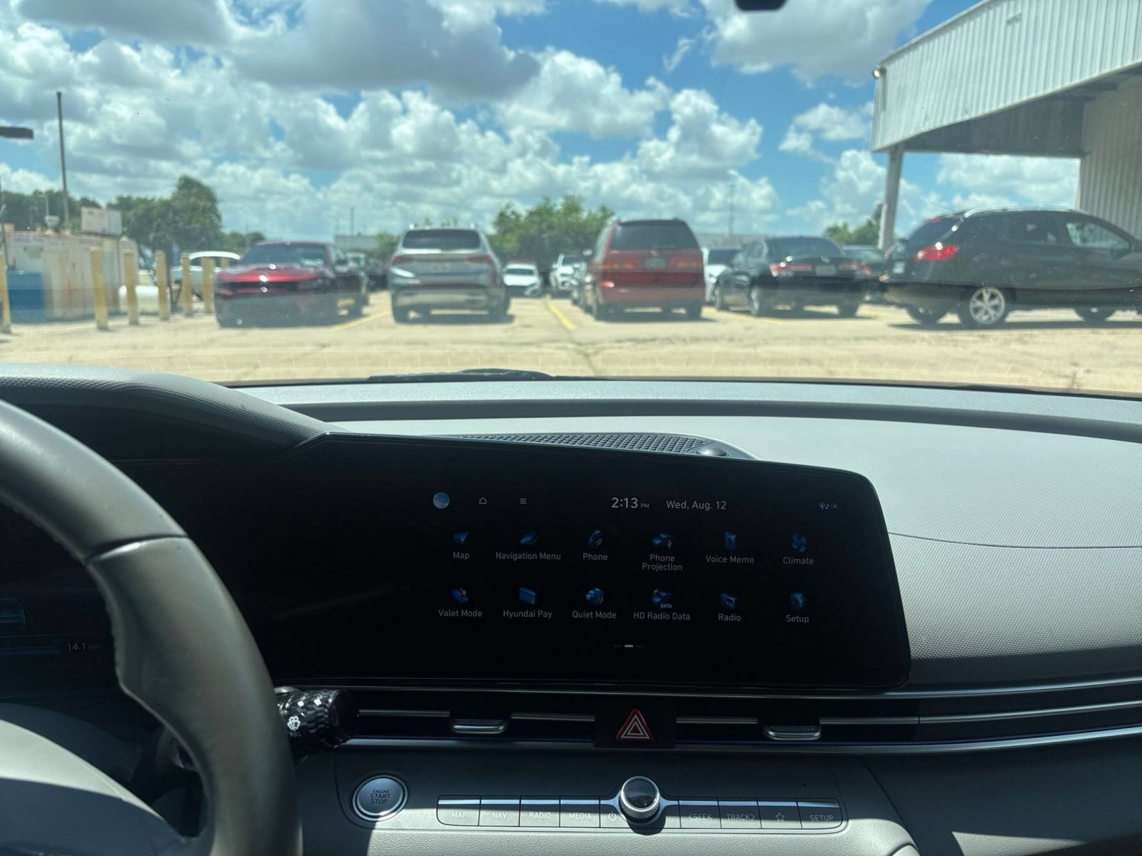 Thumbnail: 2025 Hyundai Elantra - 17