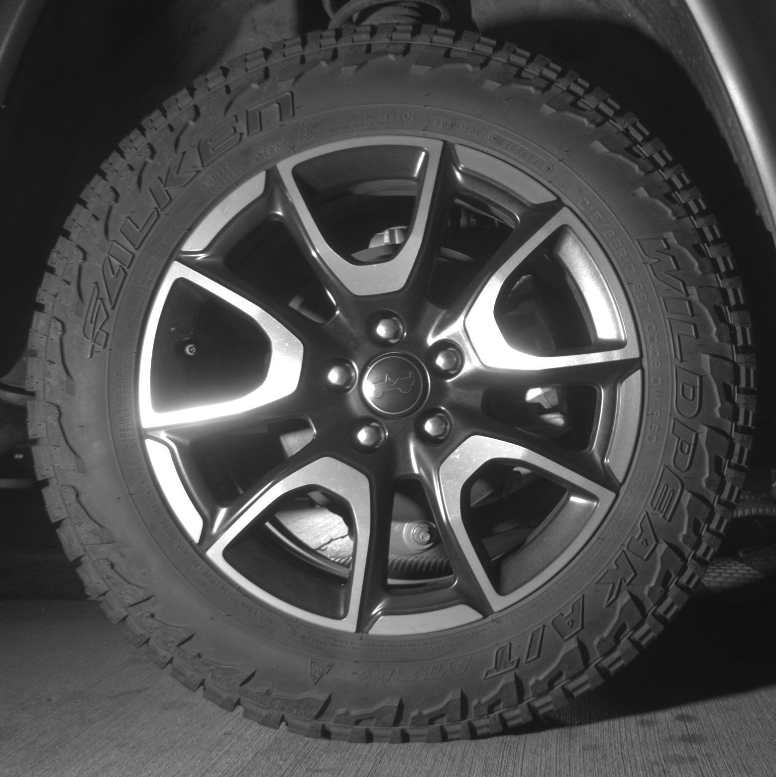 Thumbnail: 2025 Jeep Compass - 15