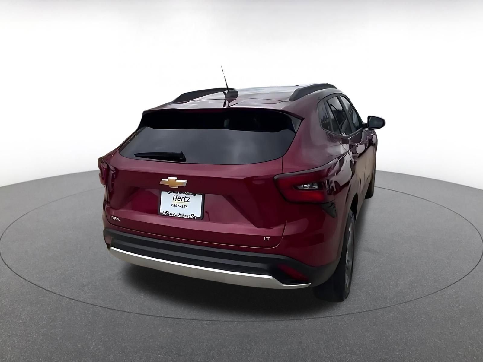 Thumbnail: 2025 Chevrolet Trax - 14