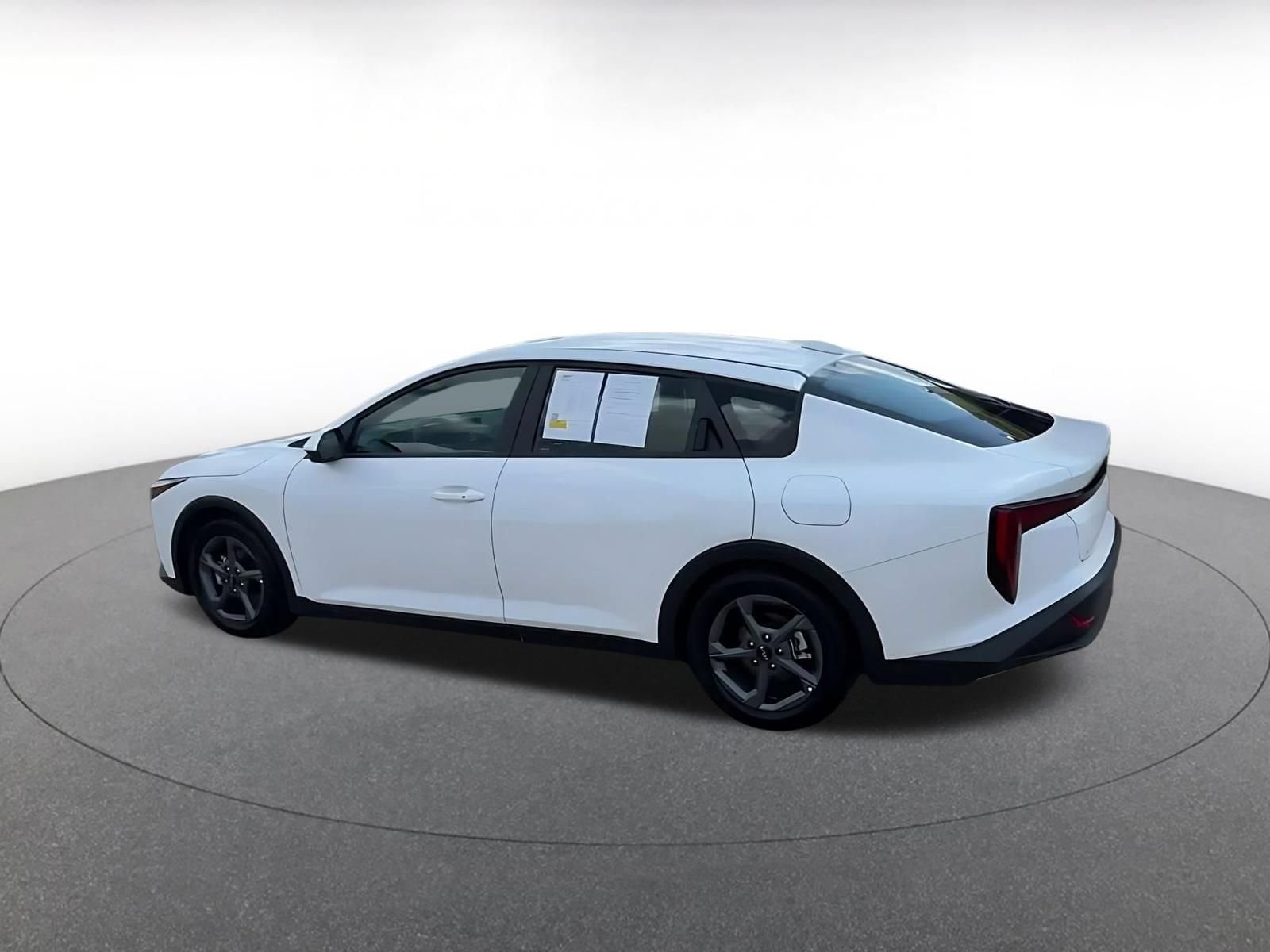 Thumbnail: 2026 Kia K4 - 9