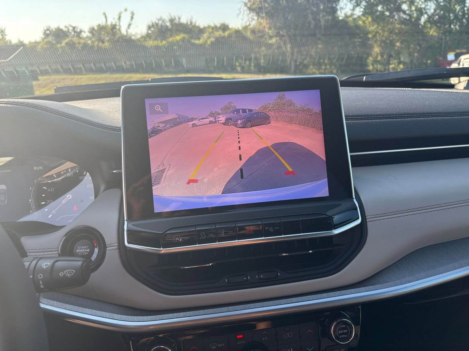 Thumbnail: 2025 Jeep Compass - 17