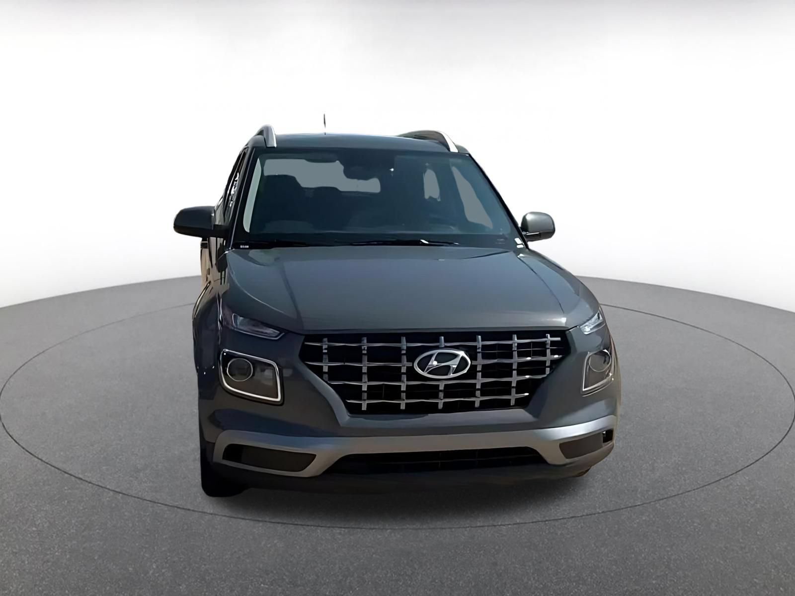 Thumbnail: 2026 Hyundai Venue - 4