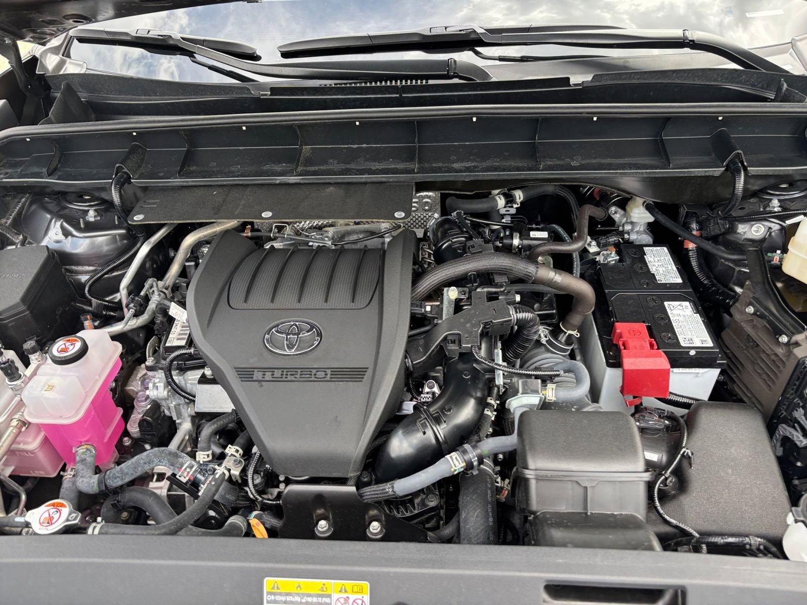 Thumbnail: 2025 Toyota Highlander - 34