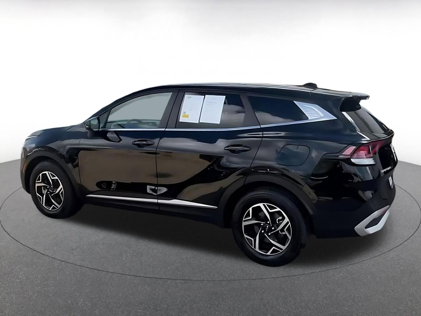 Thumbnail: 2025 Kia Sportage - 10