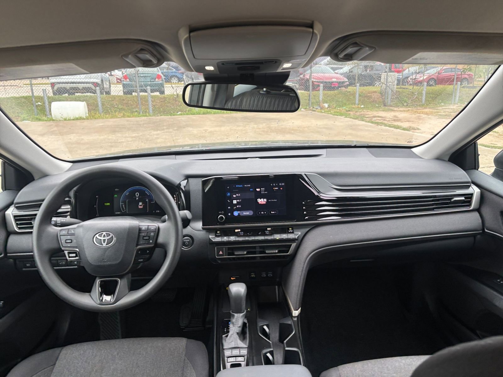 Thumbnail: 2025 Toyota Camry - 32