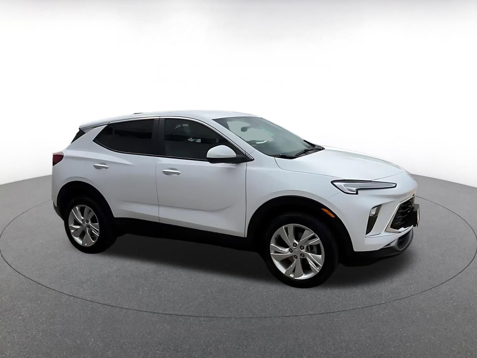 Thumbnail: 2025 Buick Encore GX - 2