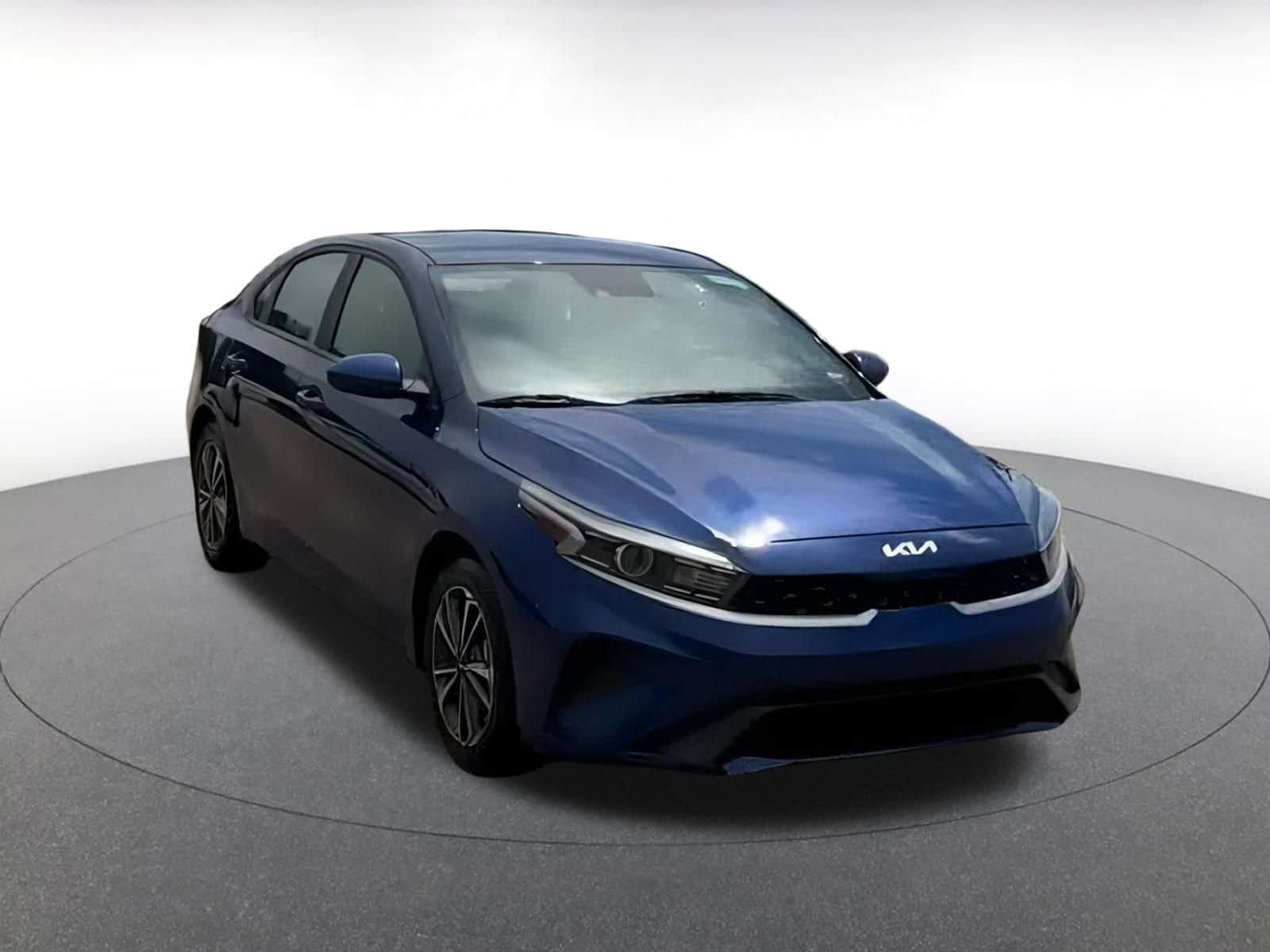 2024 Kia Forte LXS 3