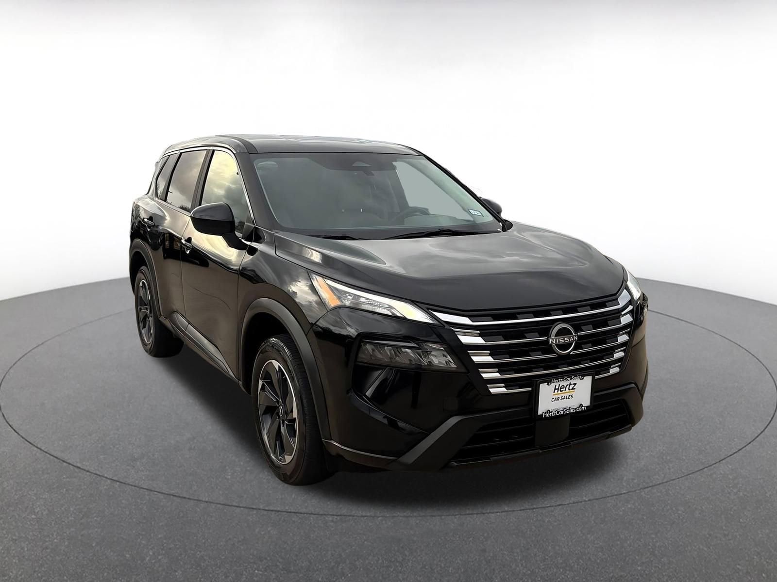 Thumbnail: 2025 Nissan Rogue - 1