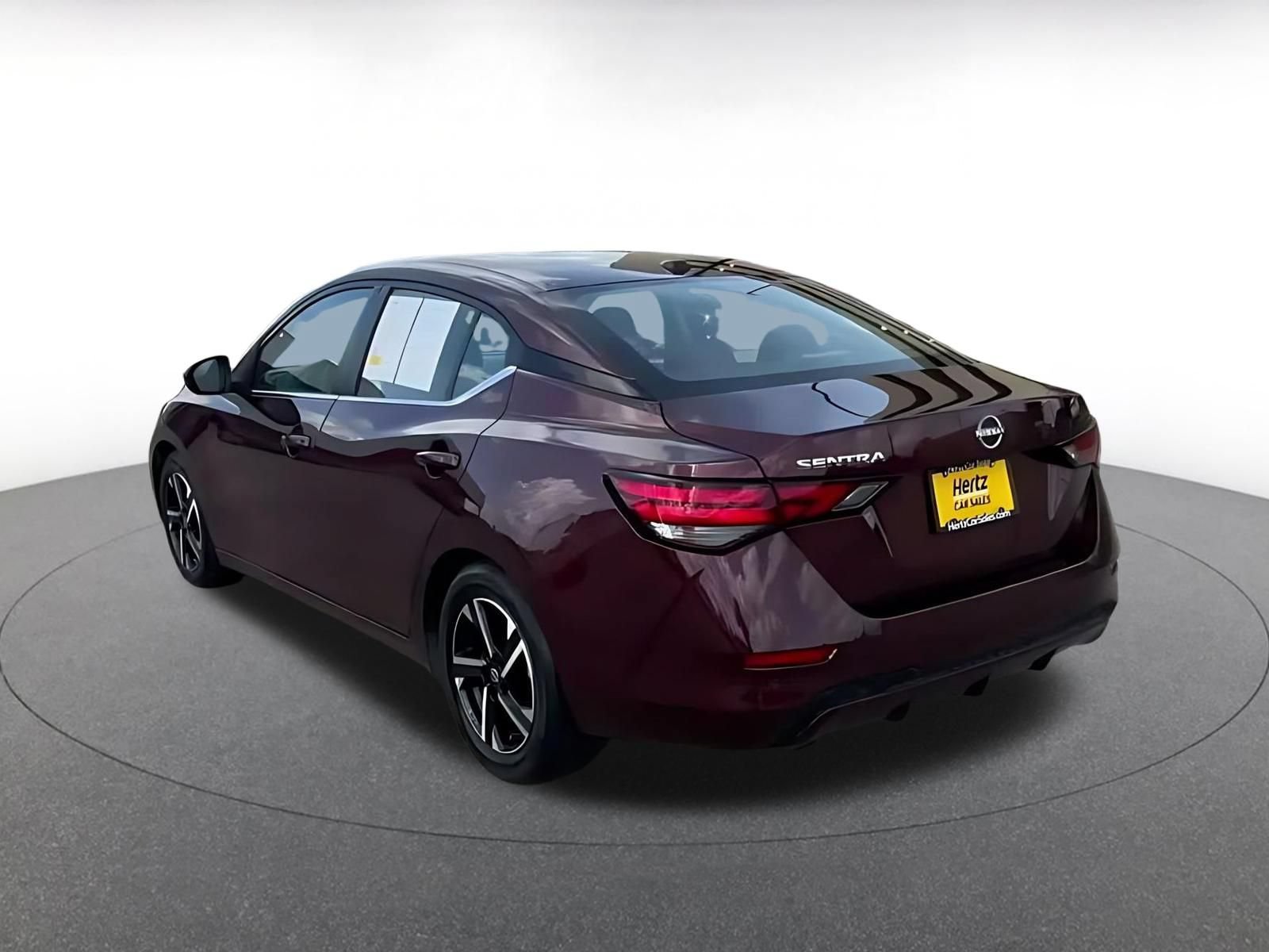 Thumbnail: 2025 Nissan Sentra - 9