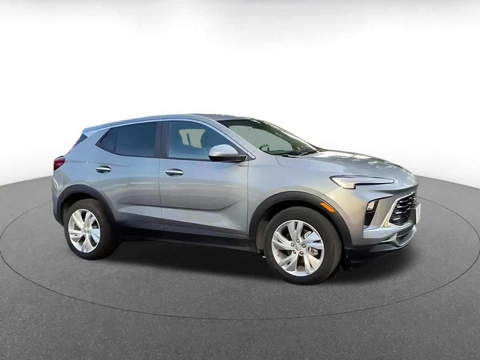 Thumbnail: 2025 Buick Encore GX - 2