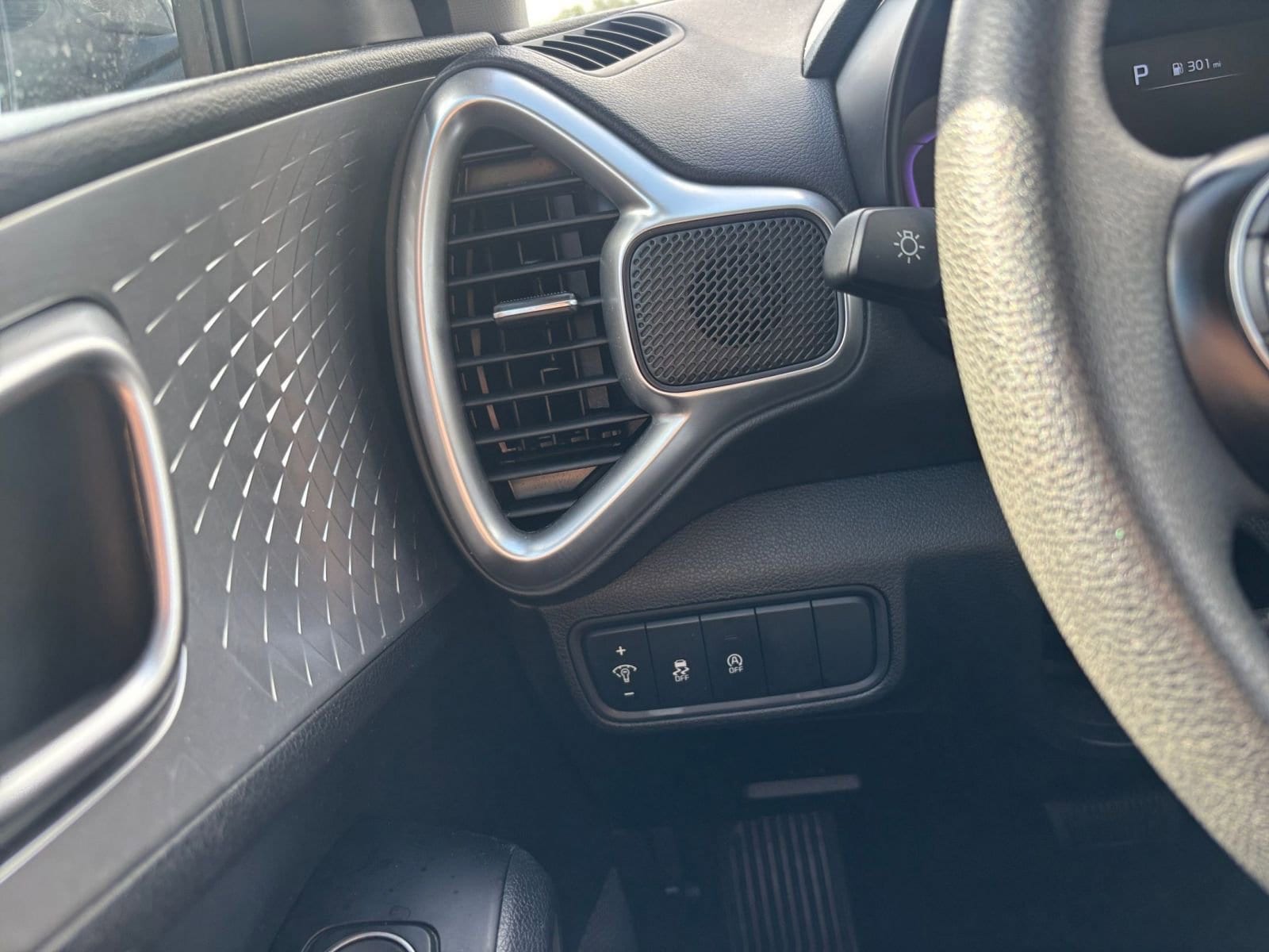 Thumbnail: 2025 Kia Soul - 32