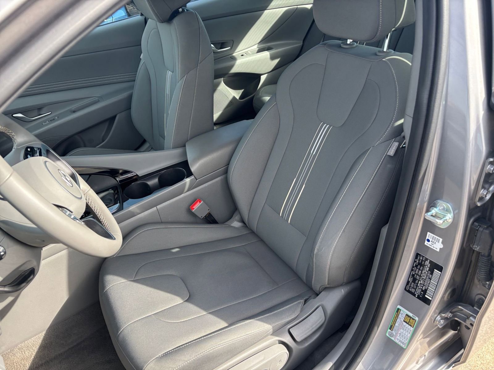 Thumbnail: 2025 Hyundai Elantra - 33