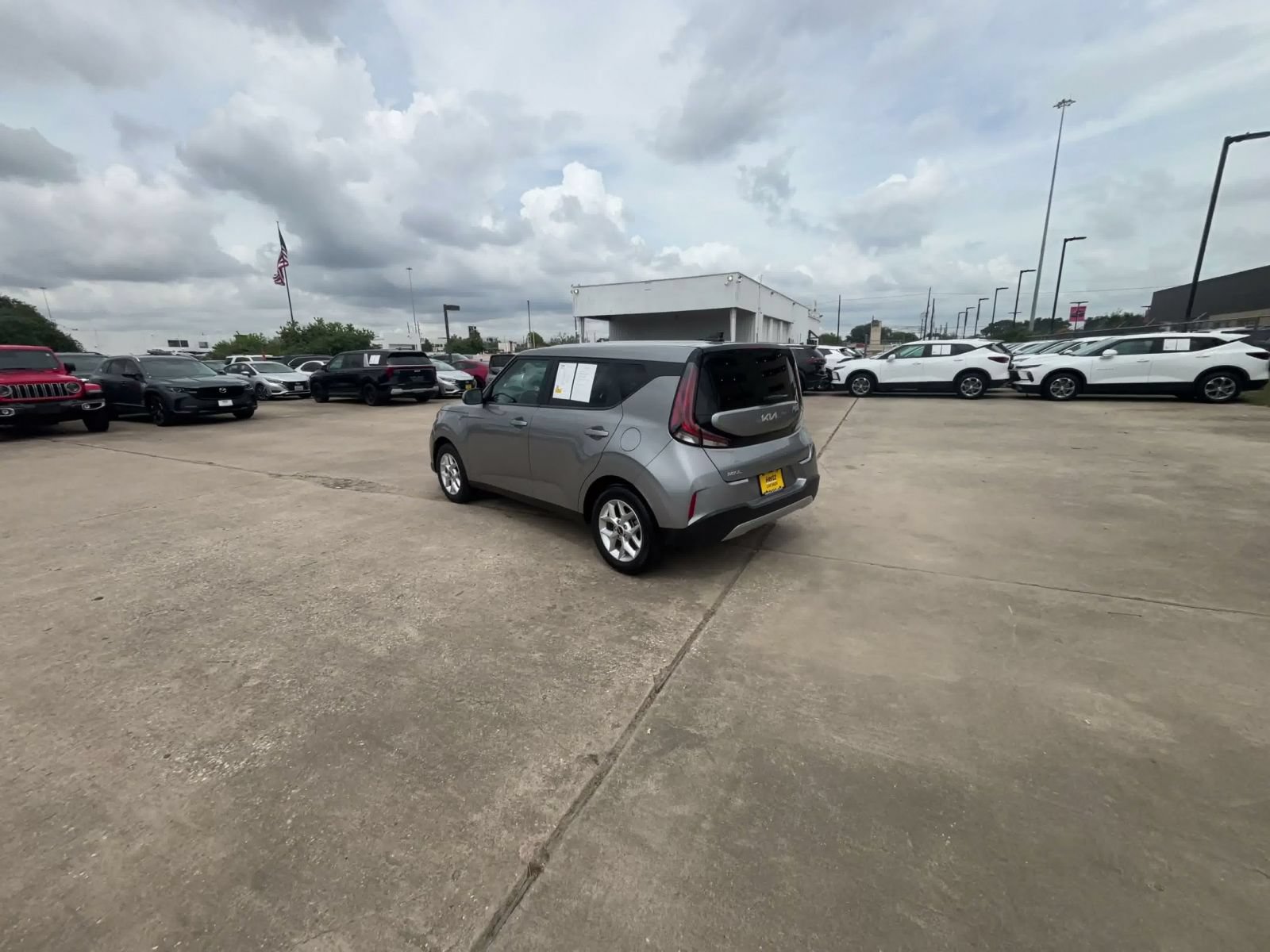 Thumbnail: 2025 Kia Soul - 10