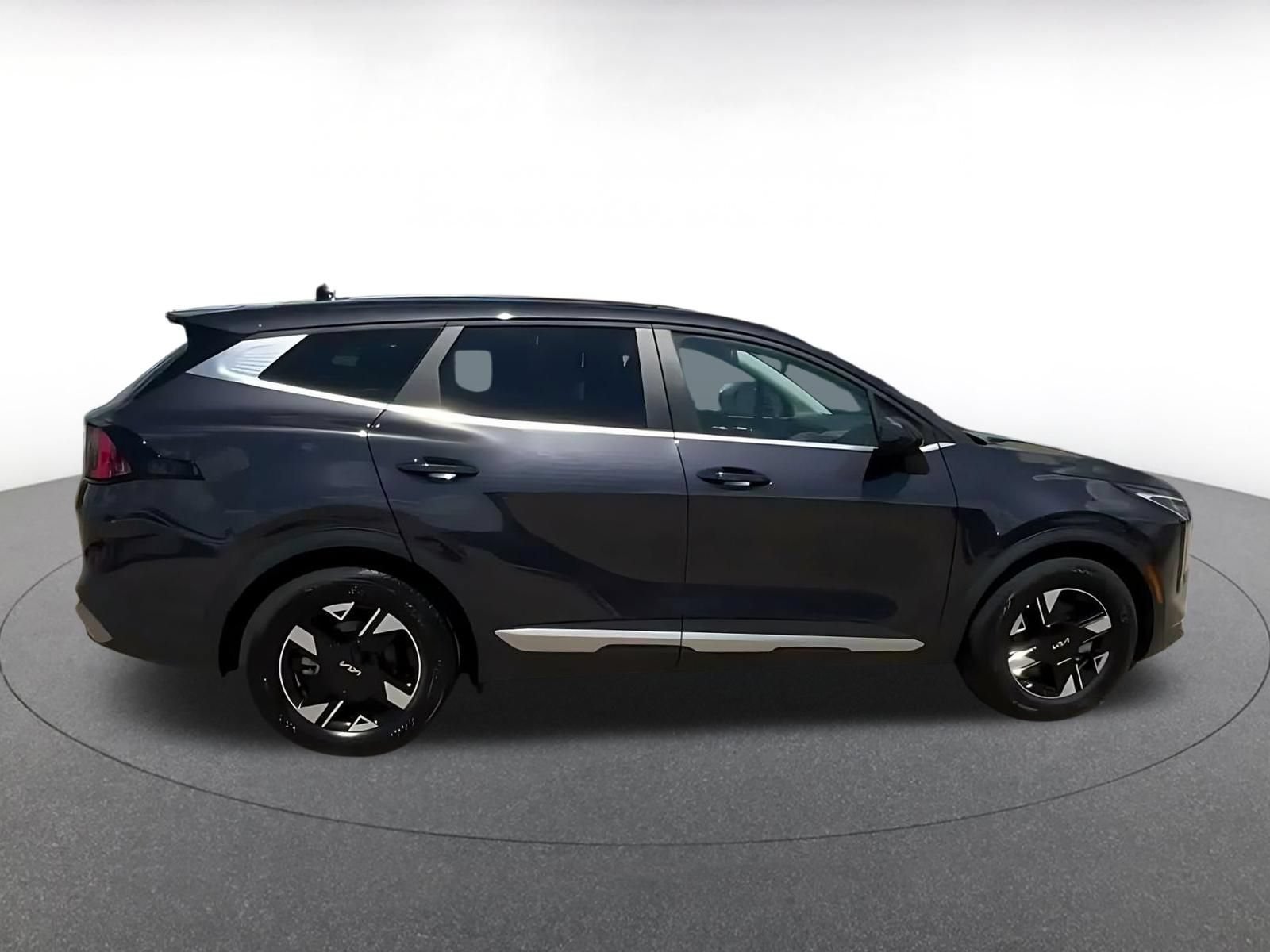 Thumbnail: 2026 Kia Sportage - 15