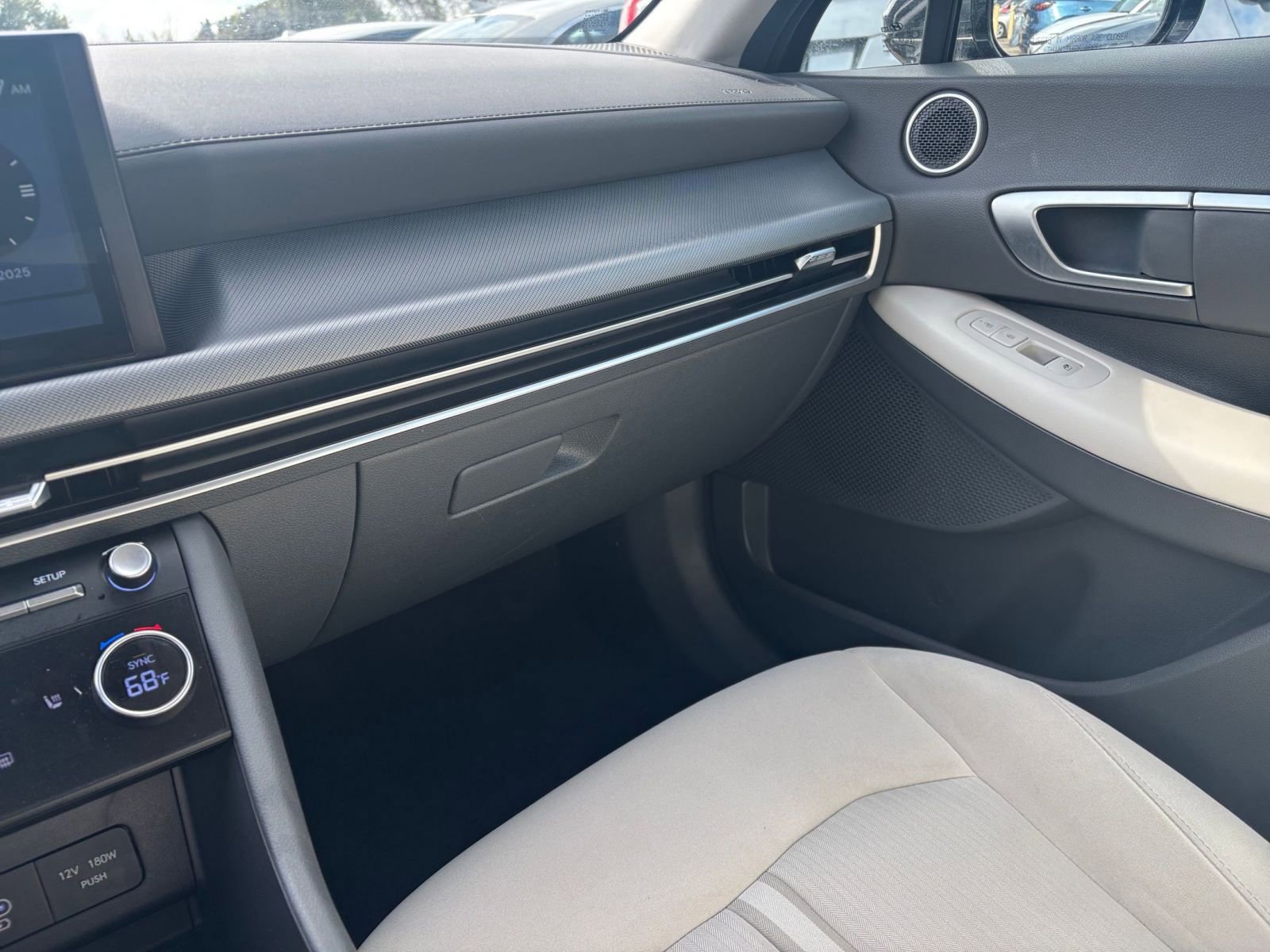 Thumbnail: 2025 Hyundai Sonata - 34