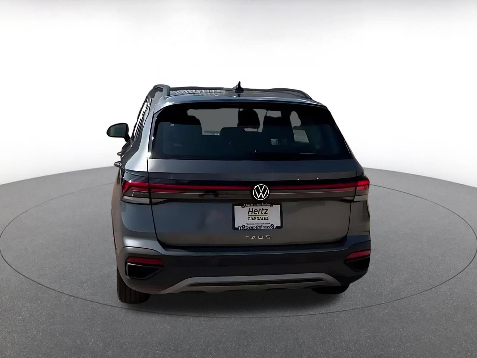Thumbnail: 2026 Volkswagen Taos - 10
