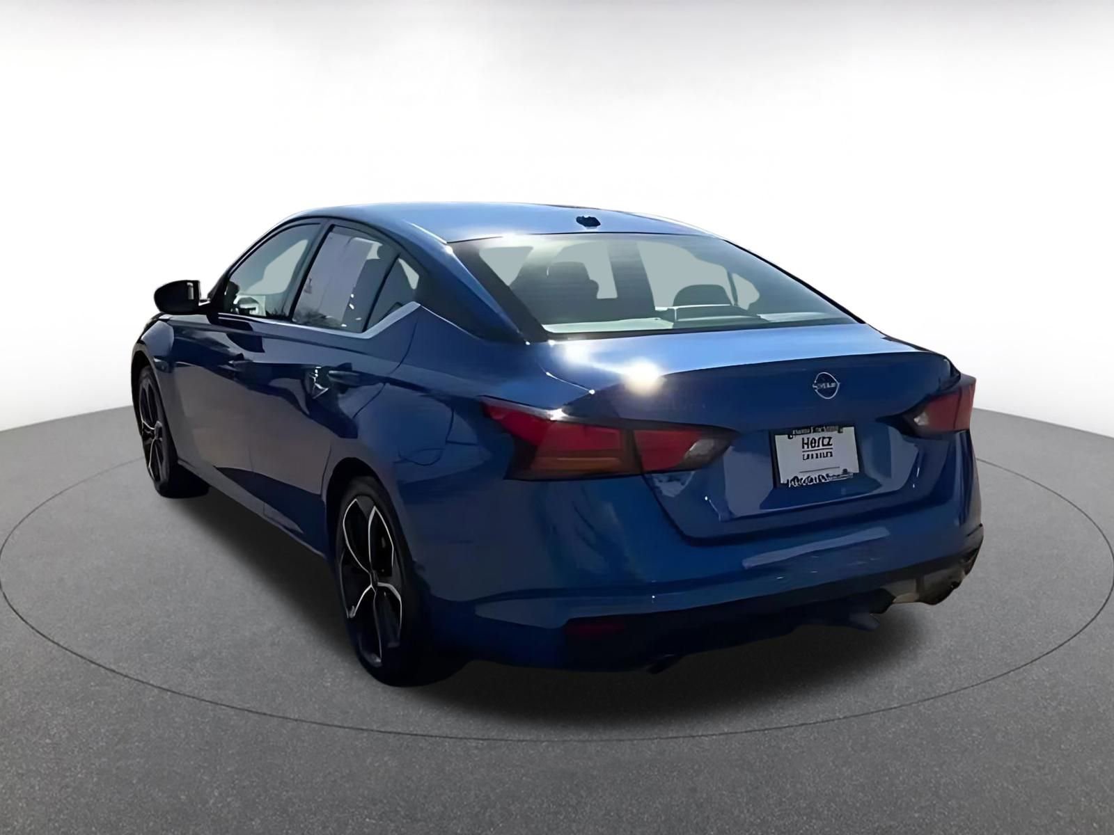 Thumbnail: 2025 Nissan Altima - 11