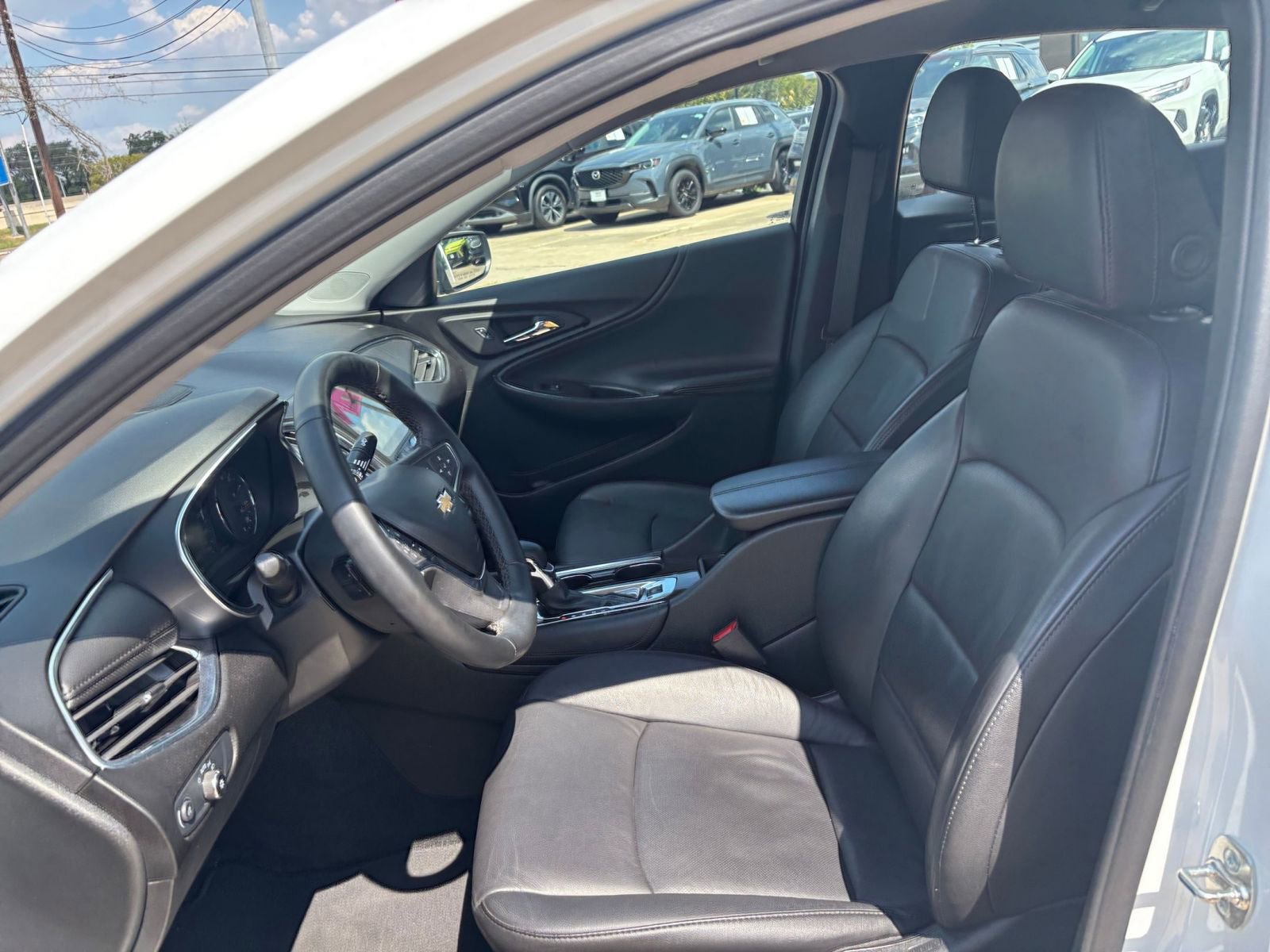 Thumbnail: 2024 Chevrolet Malibu - 27