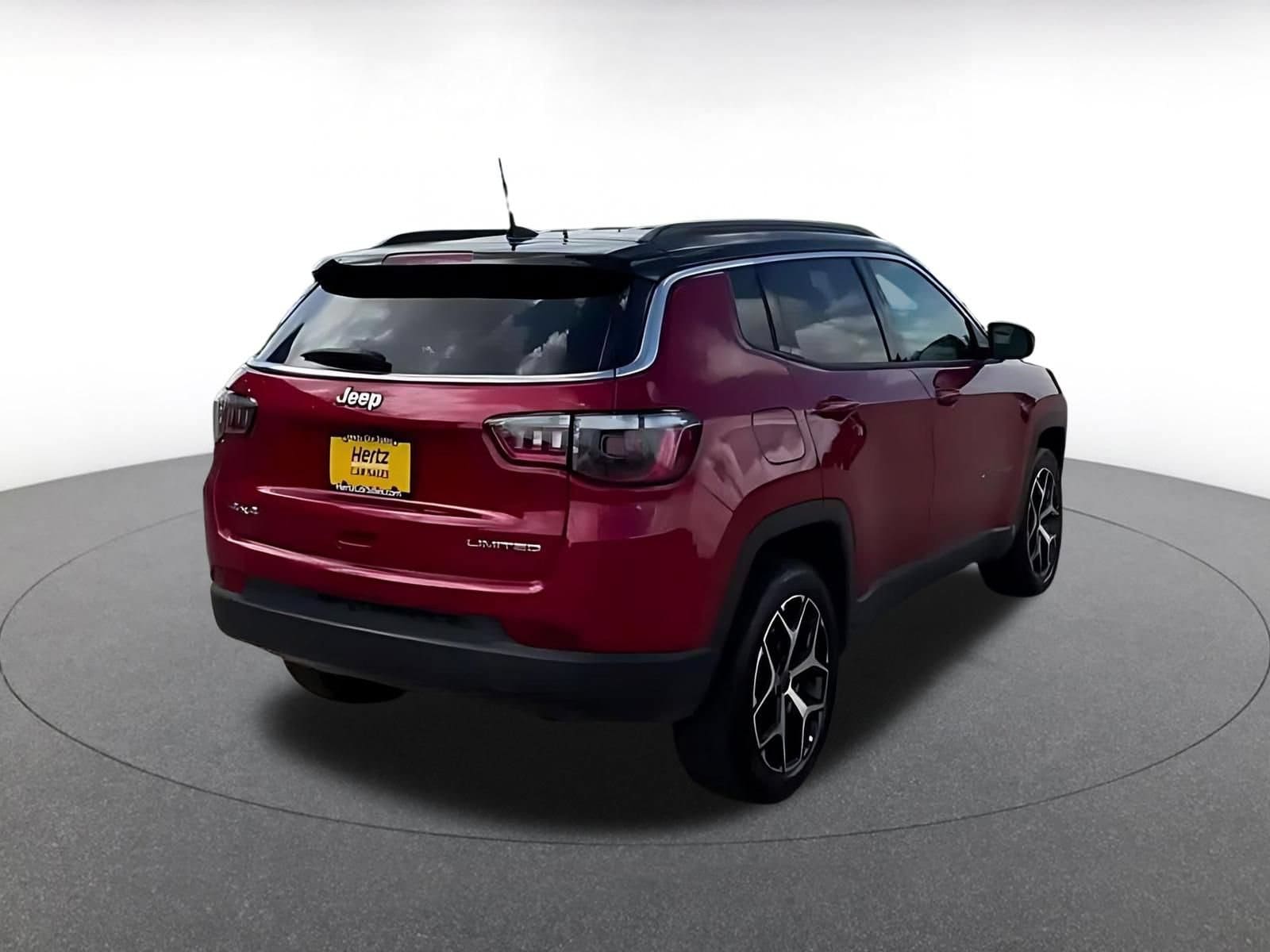 Thumbnail: 2025 Jeep Compass - 10