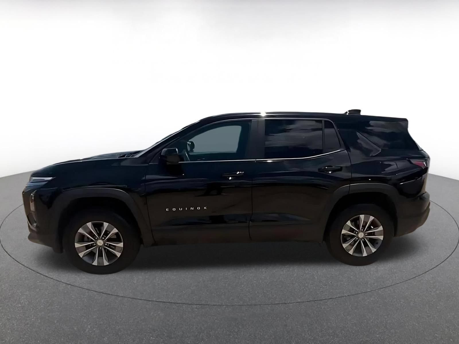 Thumbnail: 2025 Chevrolet Equinox - 8