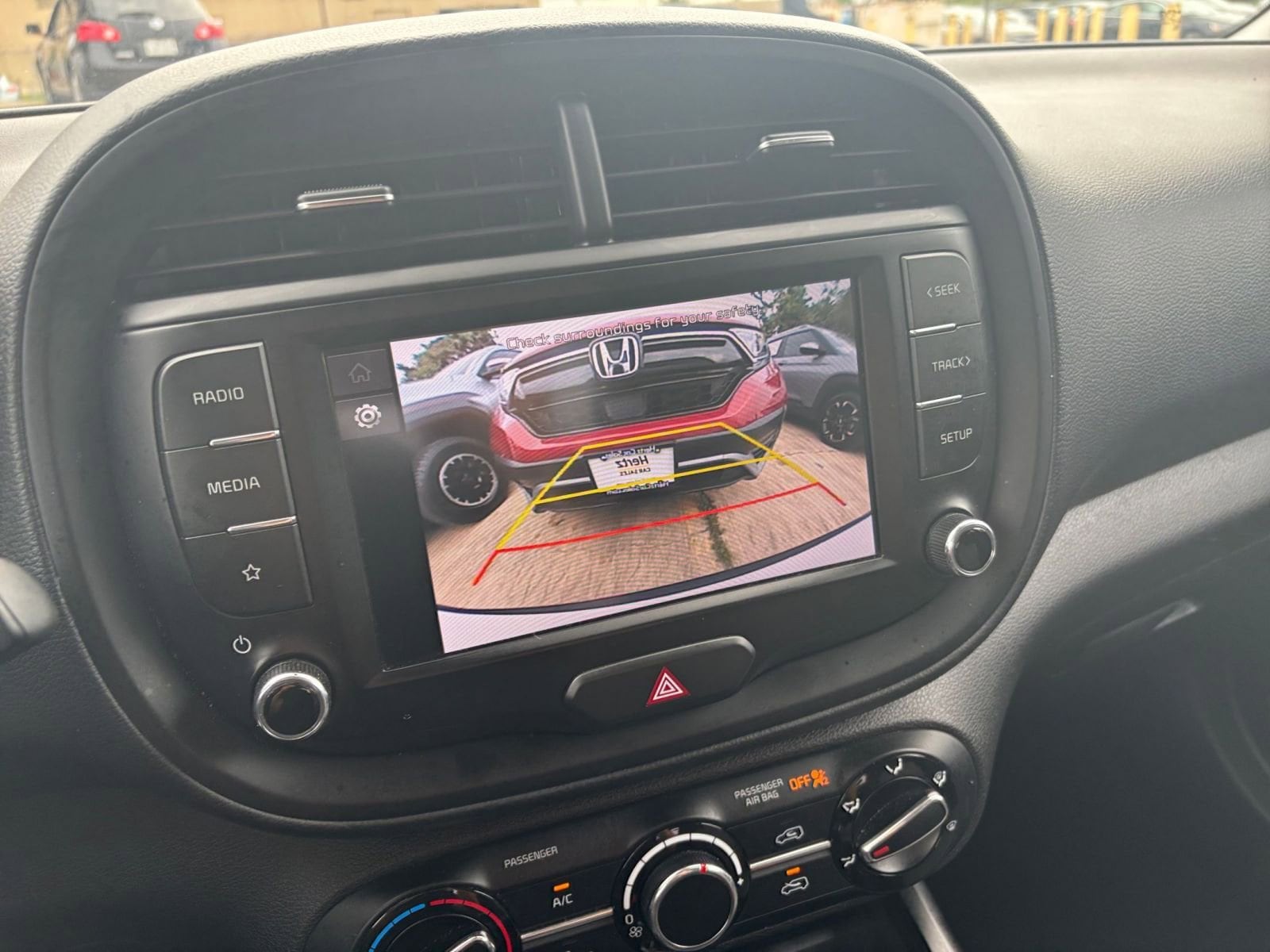 Thumbnail: 2023 Kia Soul - 17