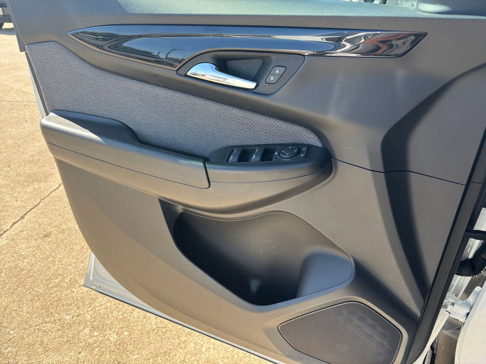 Thumbnail: 2025 Chevrolet TrailBlazer - 20