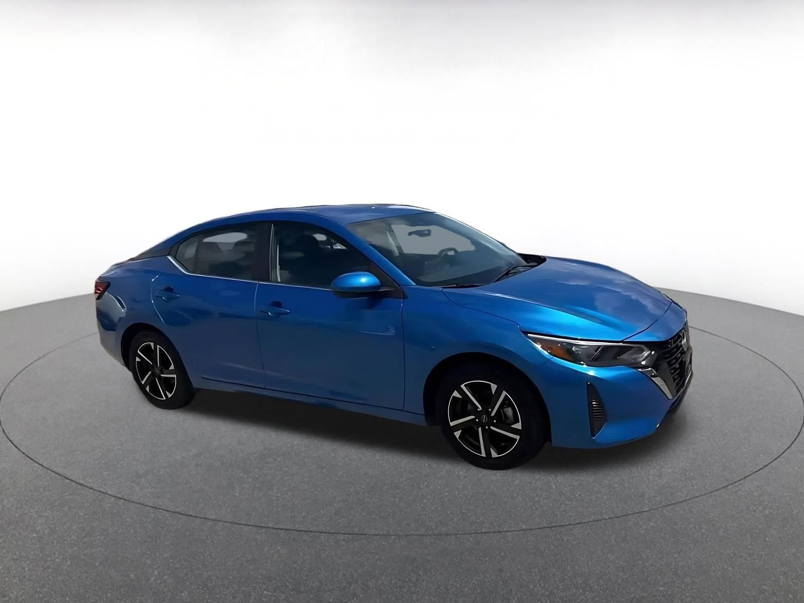 Thumbnail: 2025 Nissan Sentra - 2
