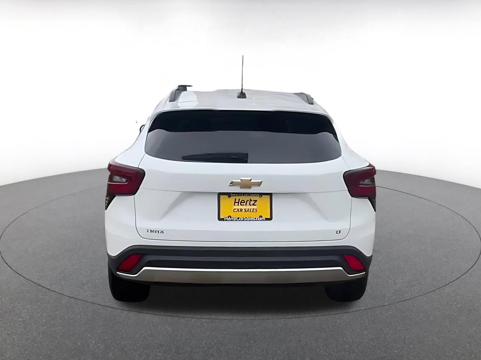 Thumbnail: 2025 Chevrolet Trax - 12
